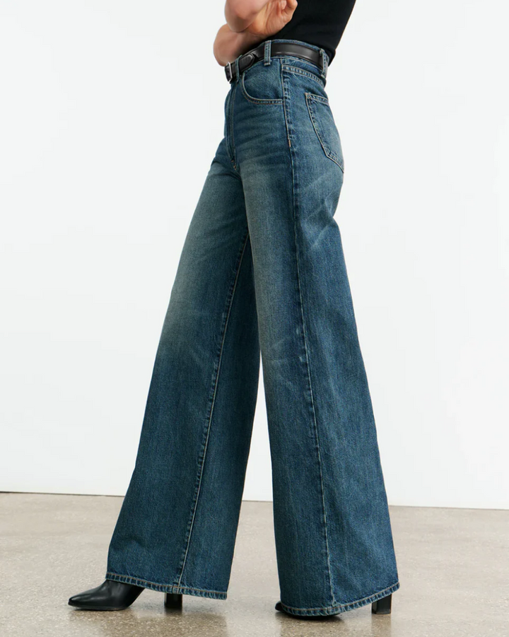 Salome Jean | Simon Wash