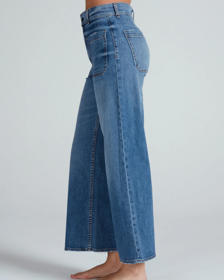 Cropped Sailor | Clean Venice