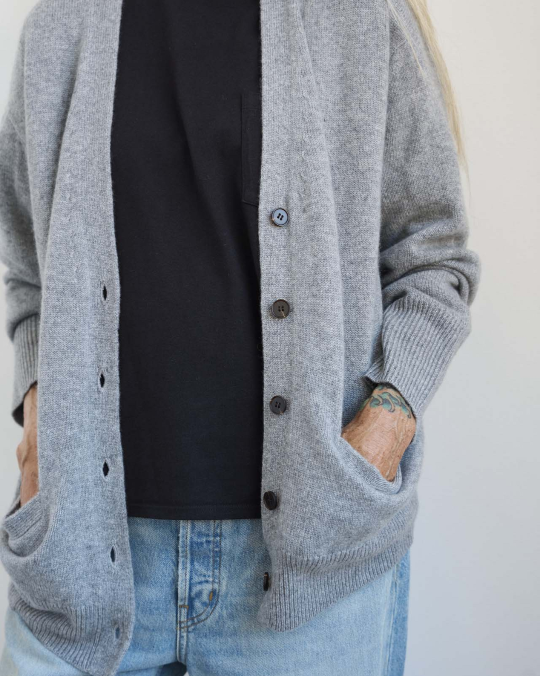 The Welt Pocket cardigan | Light Heather