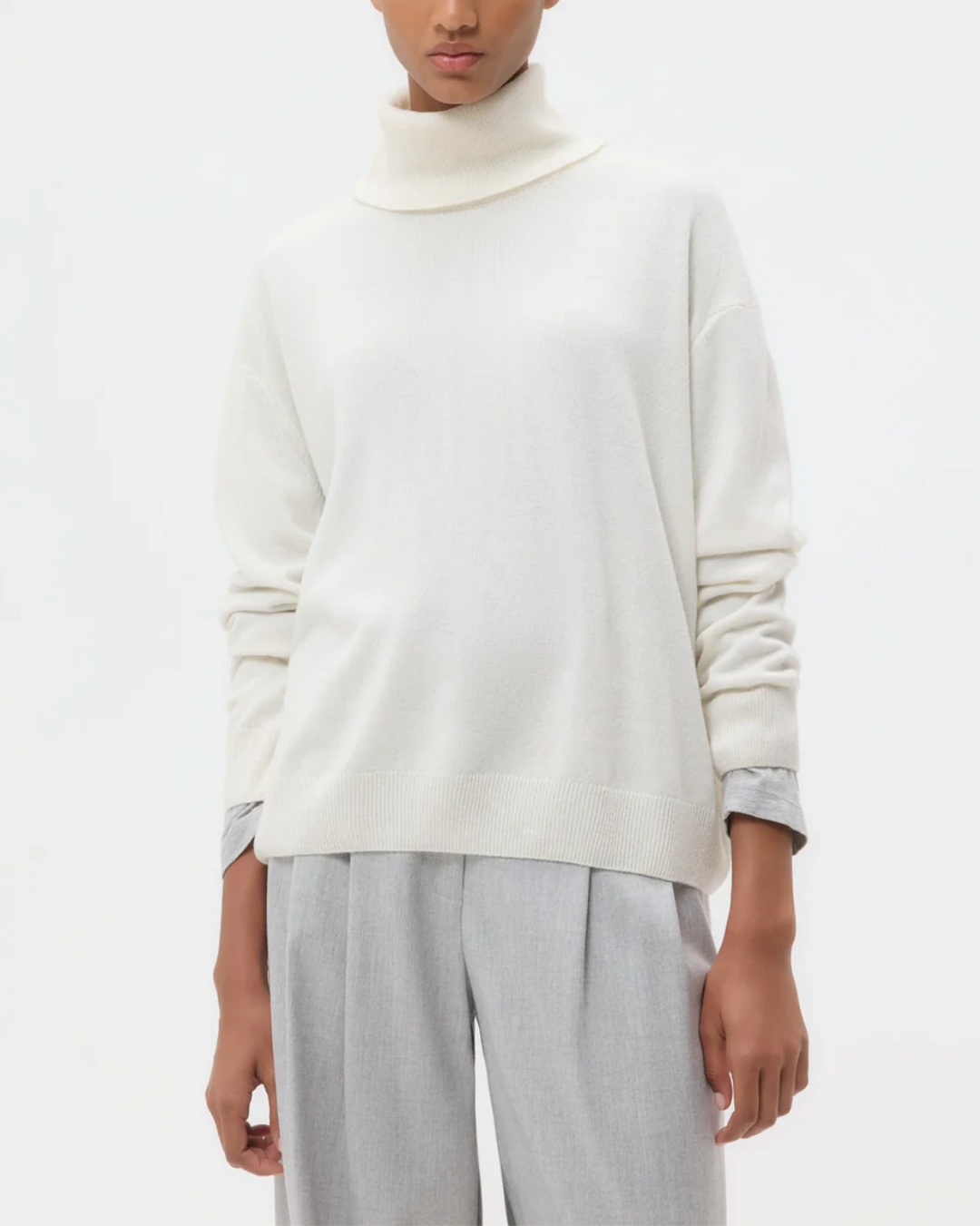 Easy T Neck | Ivory