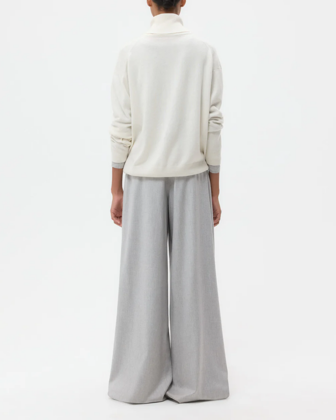 Easy T Neck | Ivory