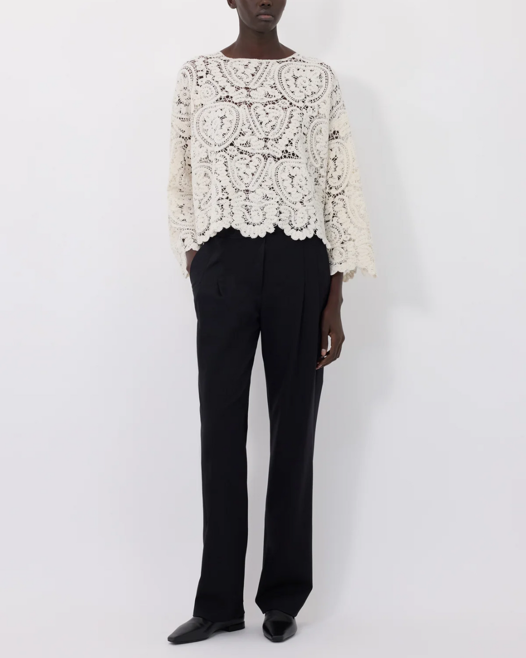 Arold Round Neck Boxy Sweater | Ivory