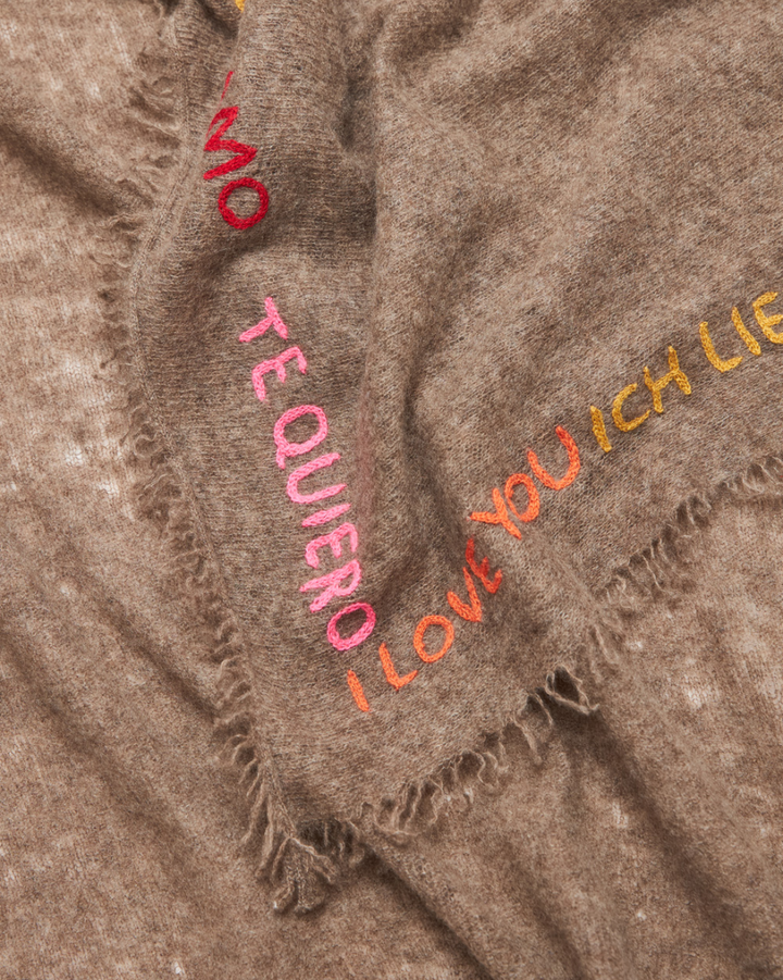 Te Quiero | Brown
