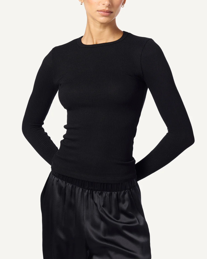 Quincy L/S Fitted Crewneck Tee | Black
