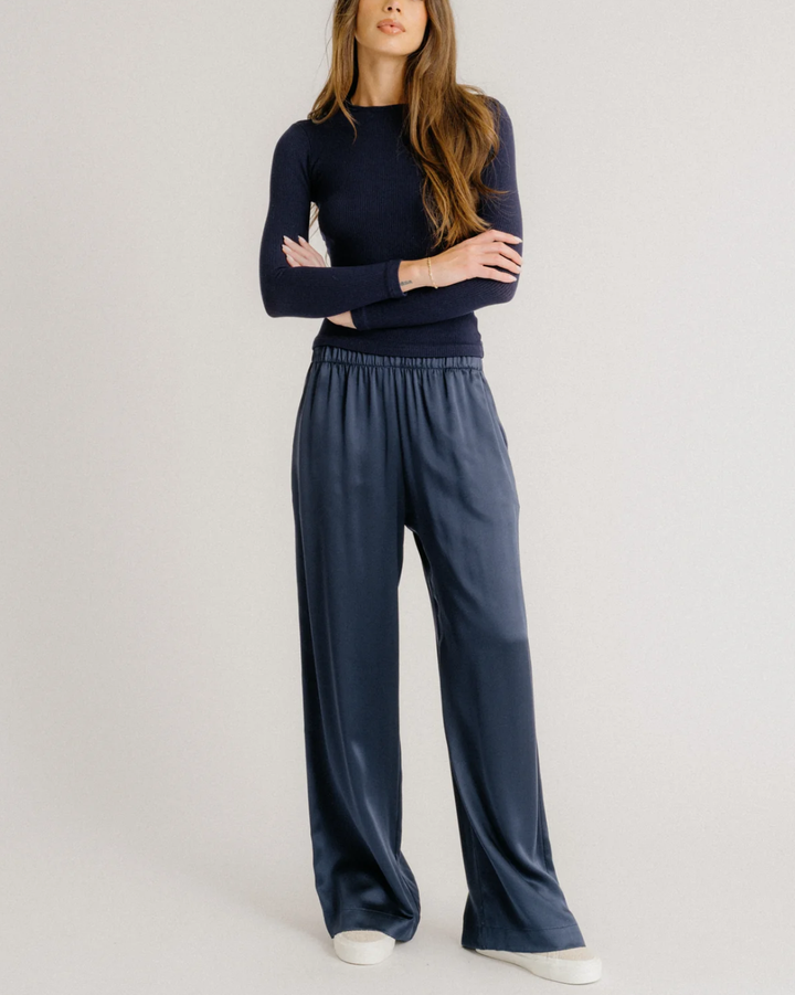 Quincy LS Fitted Crewneck Tee | Midnight Navy