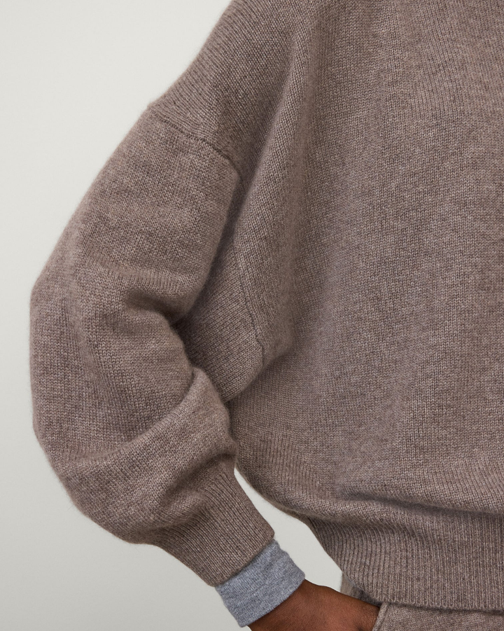 Veira Sweater | Truffle