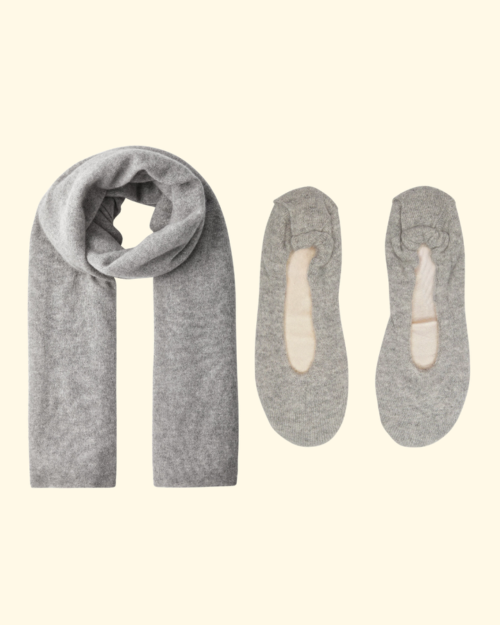 Cashmere Travel Wrap & Ballet Slipper Set | Heather Gray