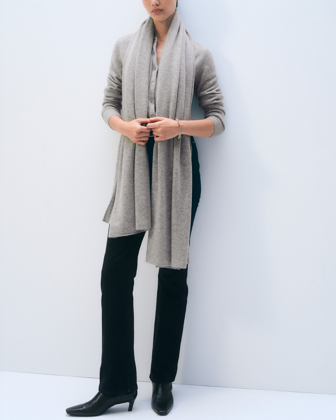 Cashmere Travel Wrap & Ballet Slipper Set | Heather Gray