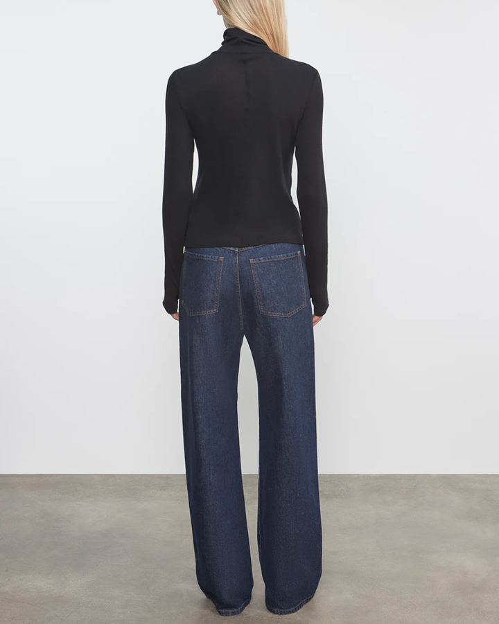 Cashmere Jersey New Classic Turtleneck | Black