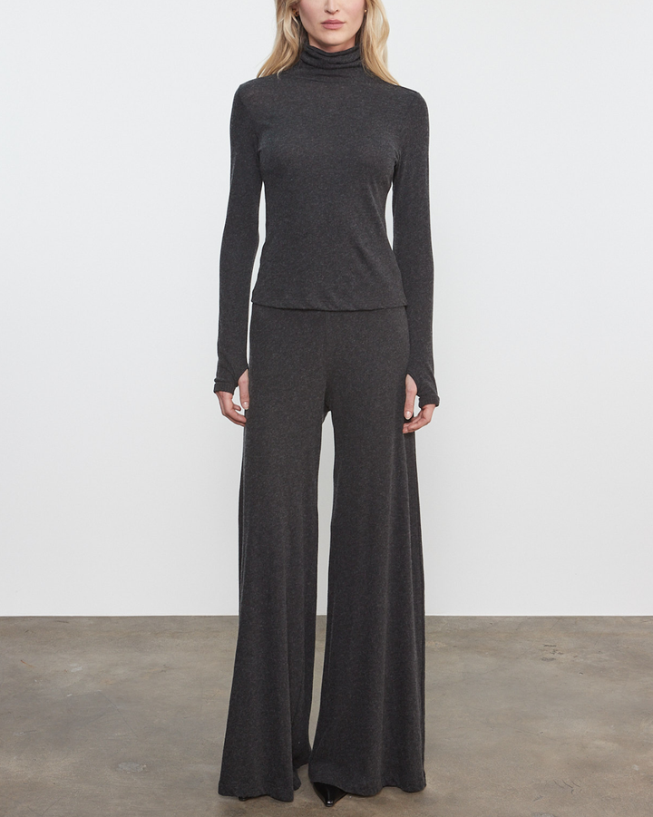 Cashmere Jersey New Classic Turtleneck | Charcoal