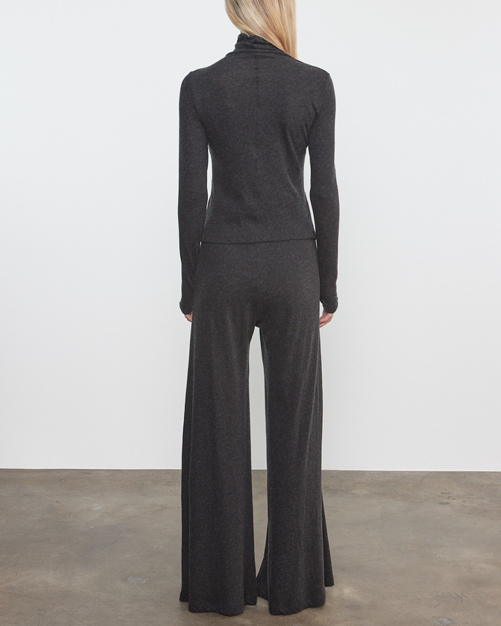 Cashmere Jersey New Classic Turtleneck | Charcoal