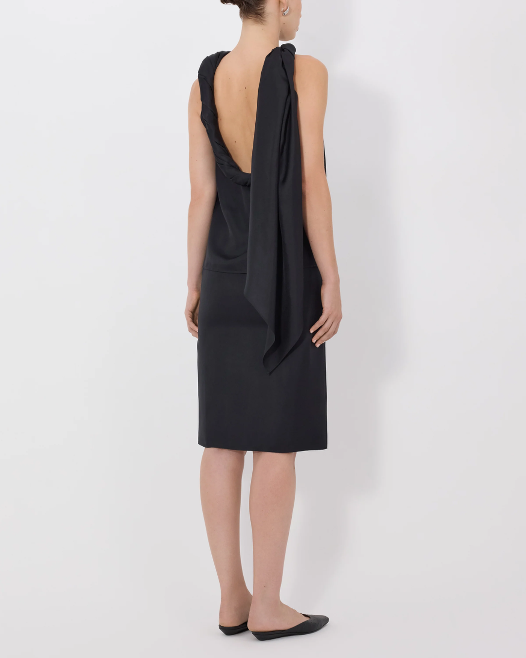 Wilma Twisted Collar Top | Black