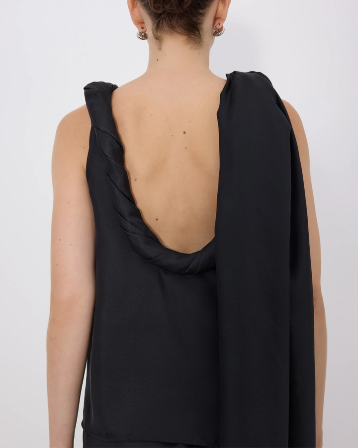 Wilma Twisted Collar Top | Black