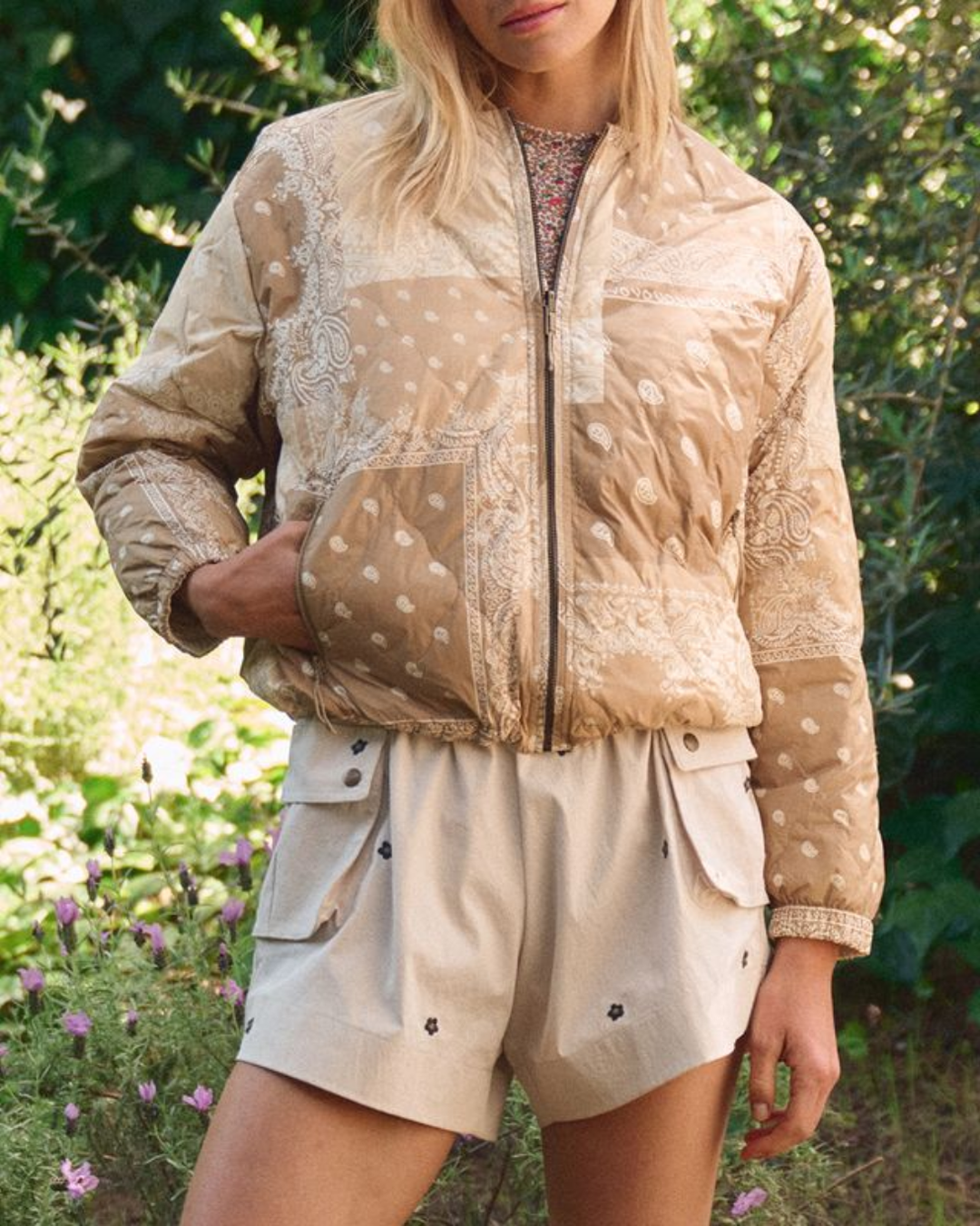 Reversible Ultra Light Puffer | Khaki Bandana