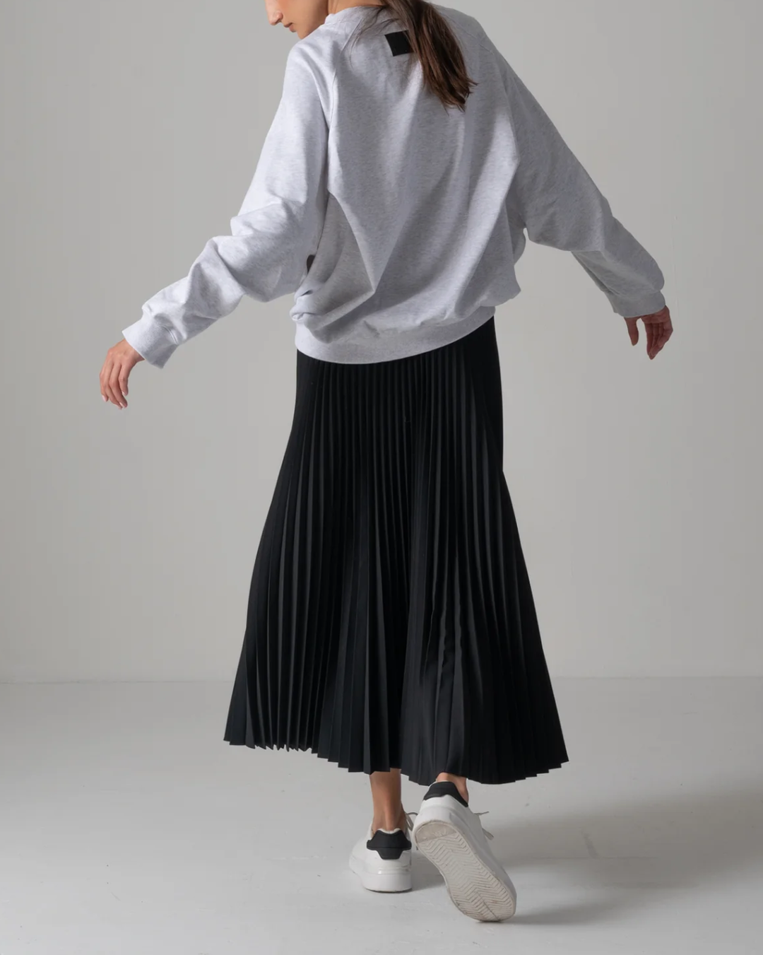 Leila Wide Cuff Sweat Shirt | Ice Grey