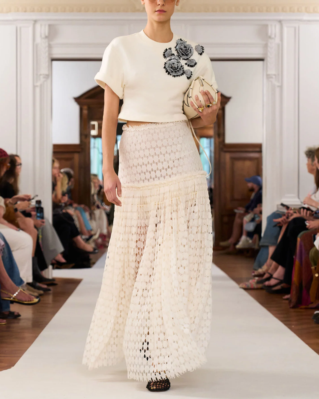 Cove Top With Embroidery | Creme