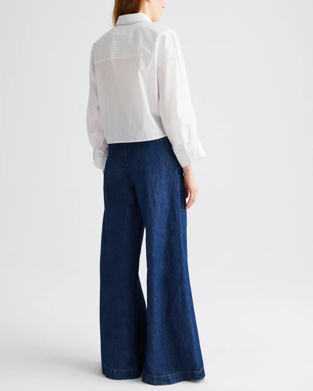 Next Ex | White/Light Blue Stripe