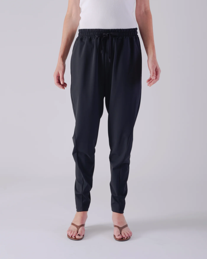 Alexa Trousers | Black