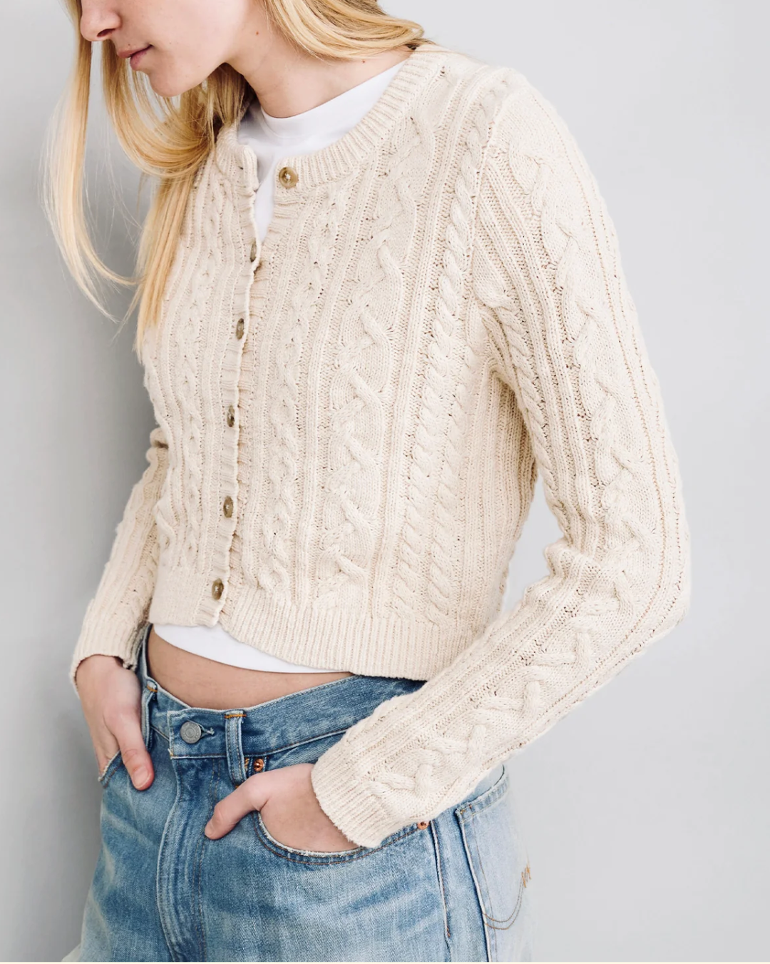Cable Shrunken Cardigan | Ecru Slub