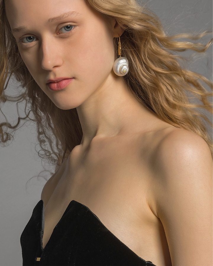 Shell Earrings | 18k Plated Bronze