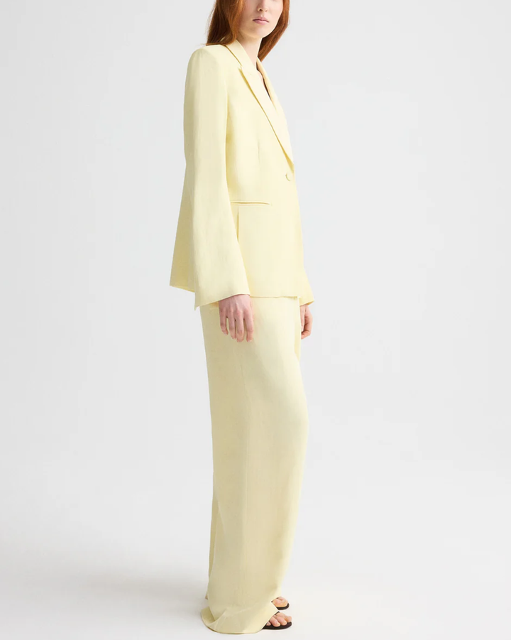 Her Fit Blazer | Flan