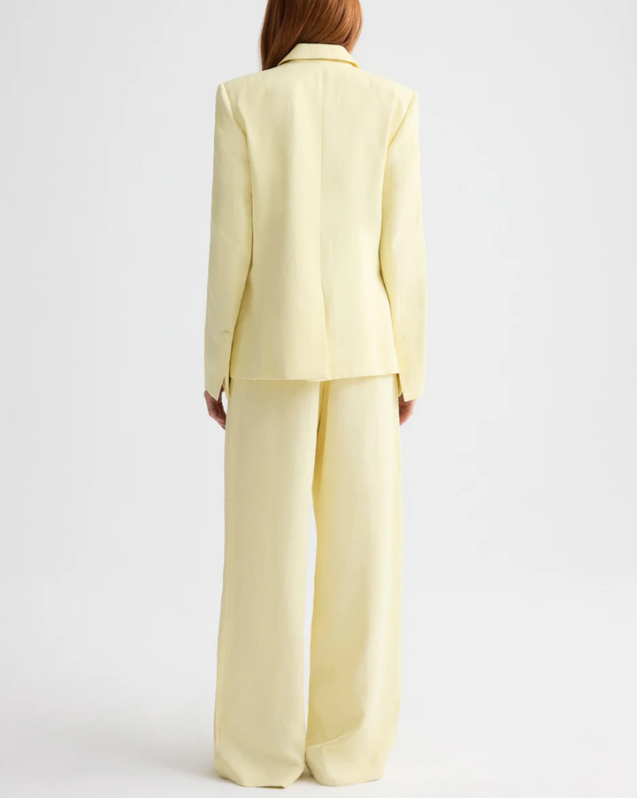 Her Fit Blazer | Flan