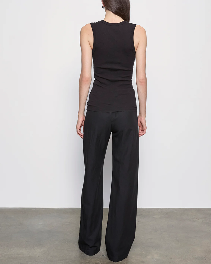 Textured Rib Sleeveless V | Black