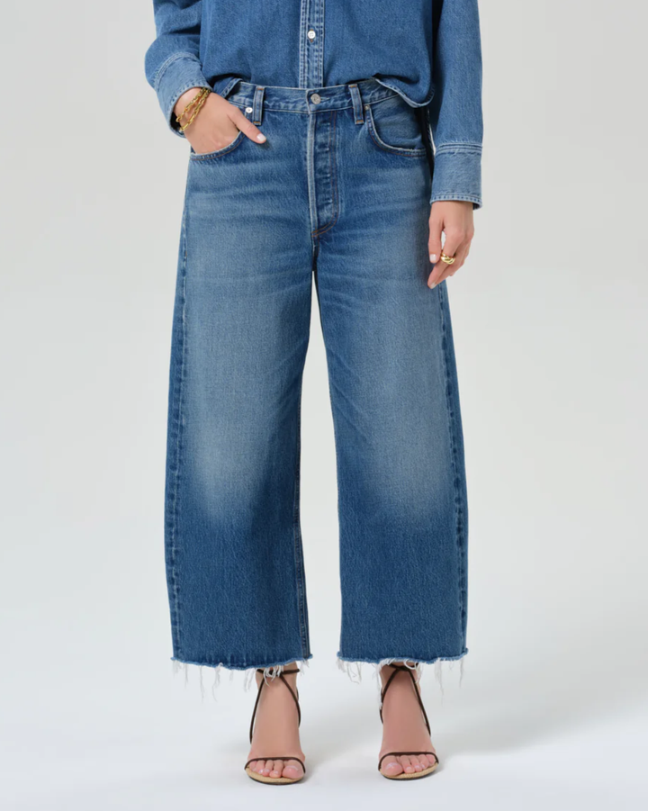 Ayla Raw Hem Crop | Chaya