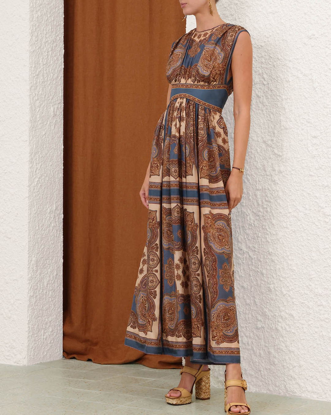Mahon Waisted Maxi Dress | Dark Blue Paisley