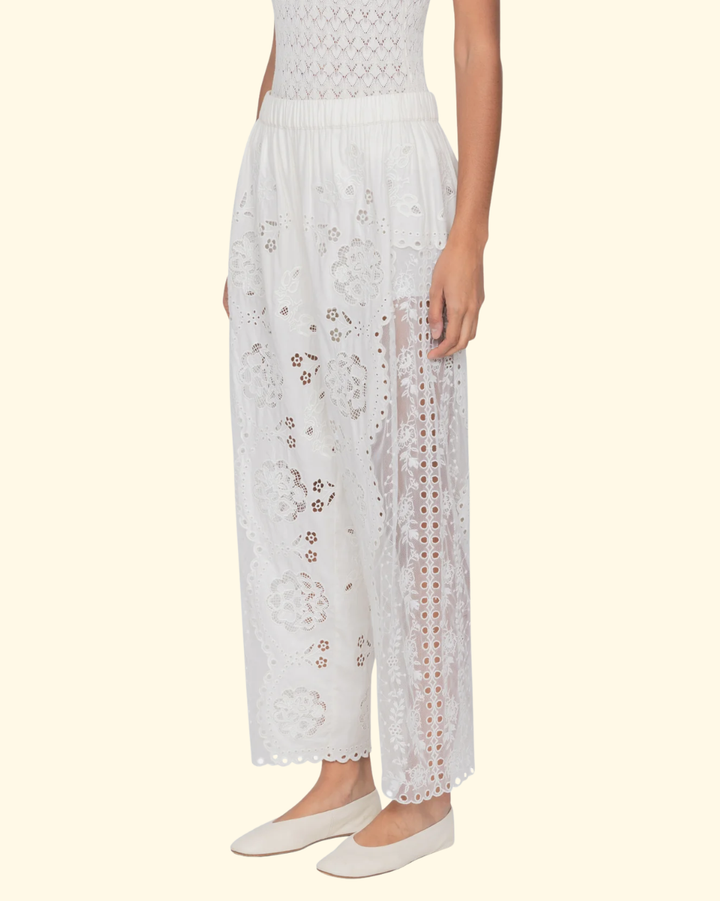 Gardener Emb Pants | White