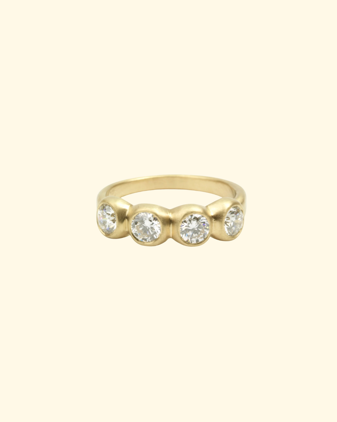 Porch Skimmer Band w/ 4.00 mm Diamonds