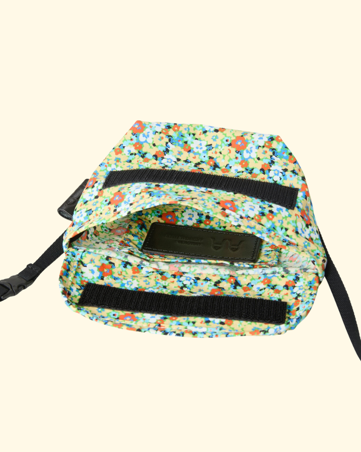 Nylon Portable Floral Messenger | Green