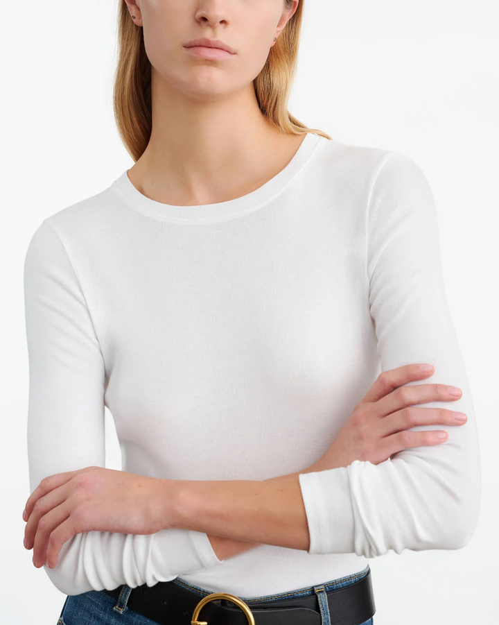 Emelie Tee | White