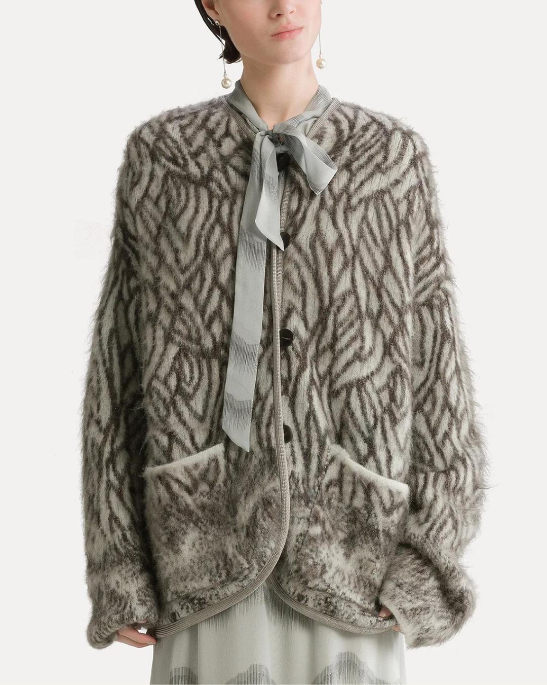 'Plum De Heron' Jacquard Short Coat | Jade