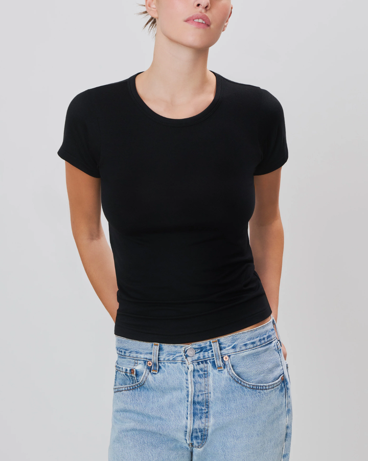 Fitted Crewneck Short Sleeve T-Shirt | Black