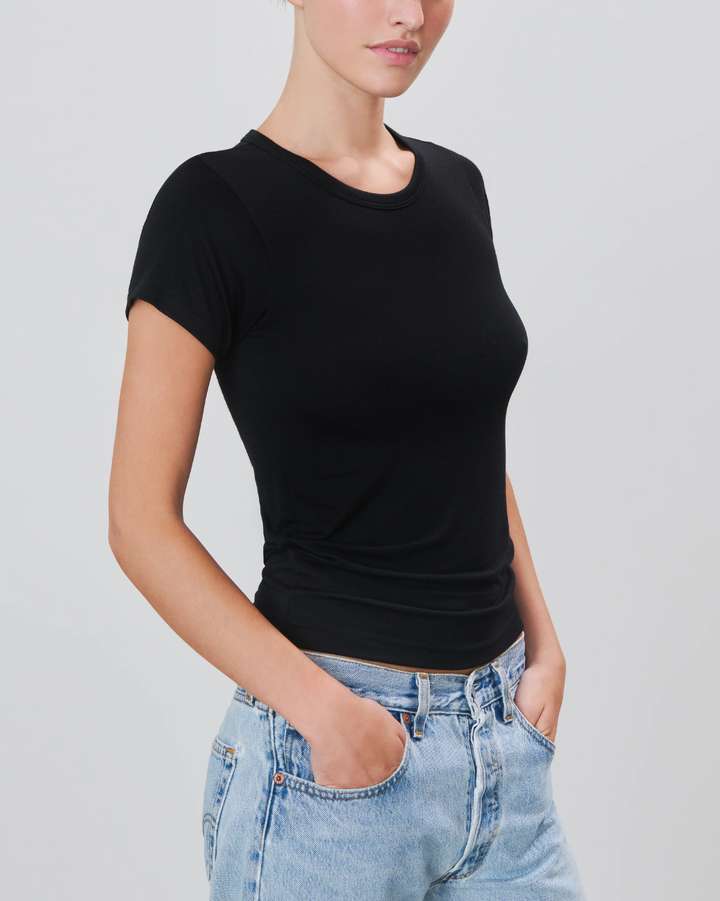 Fitted Crewneck Short Sleeve T-Shirt | Black