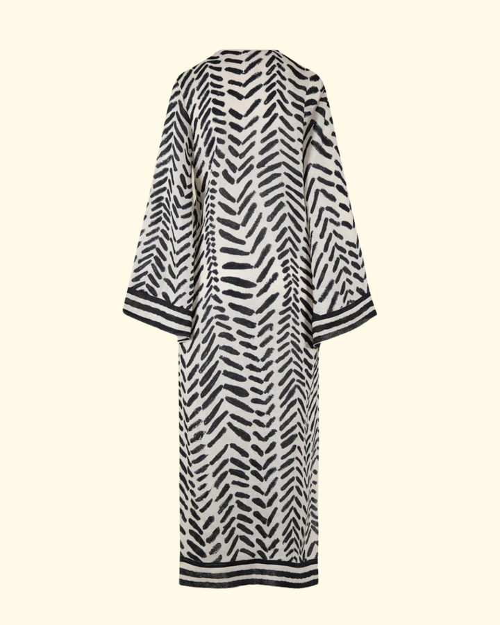 Squared Away Tunic | Ecru/ Black