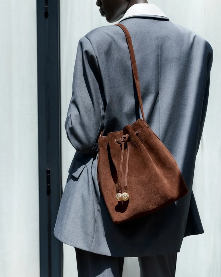 Charm Bucket Small | Chocolate Brown