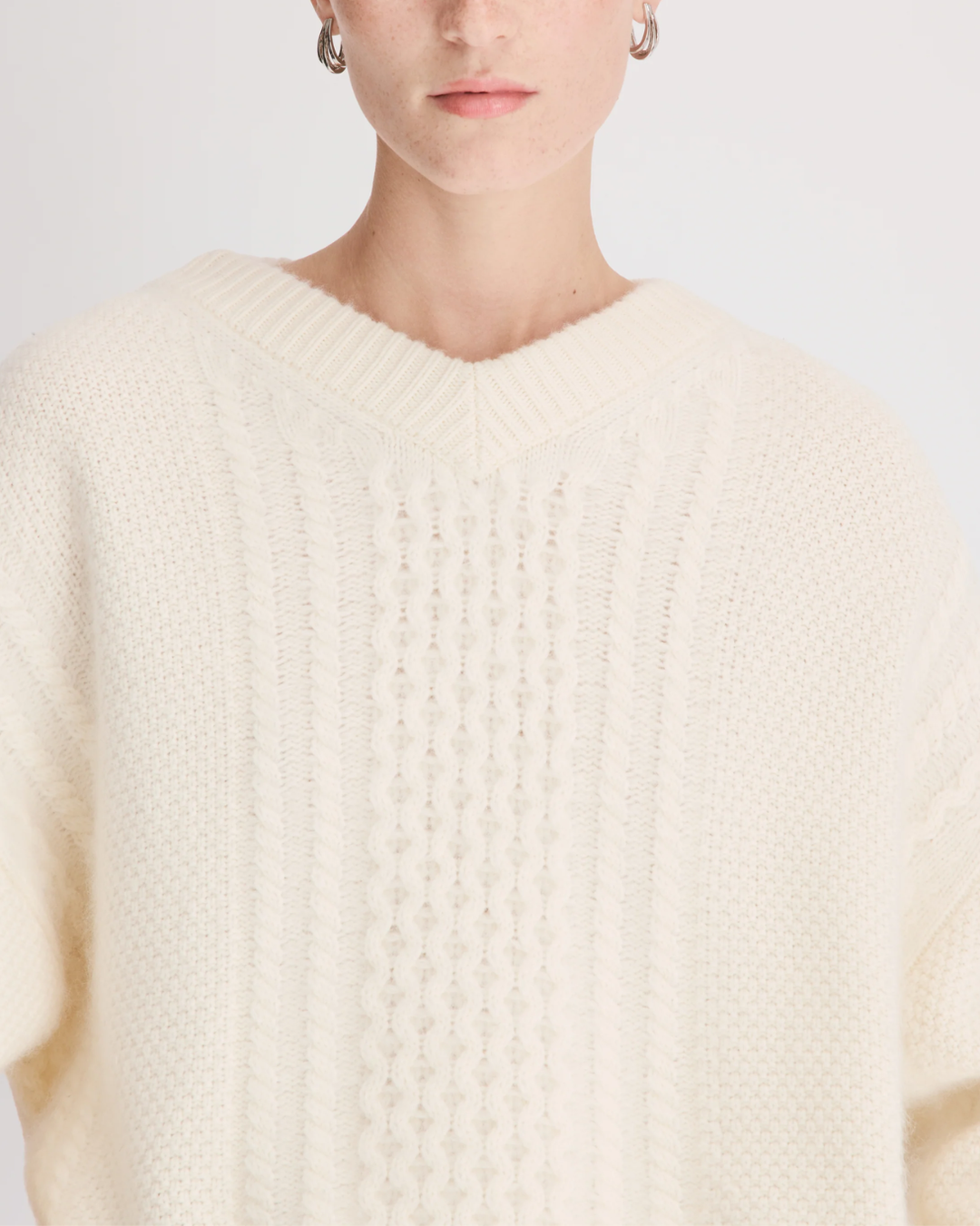 Lucio V-Neck Cable Sweater | Ivory
