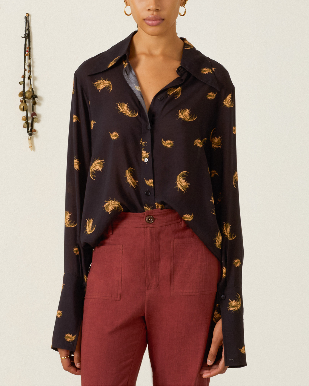 Dana Feather Light Shirt | Black