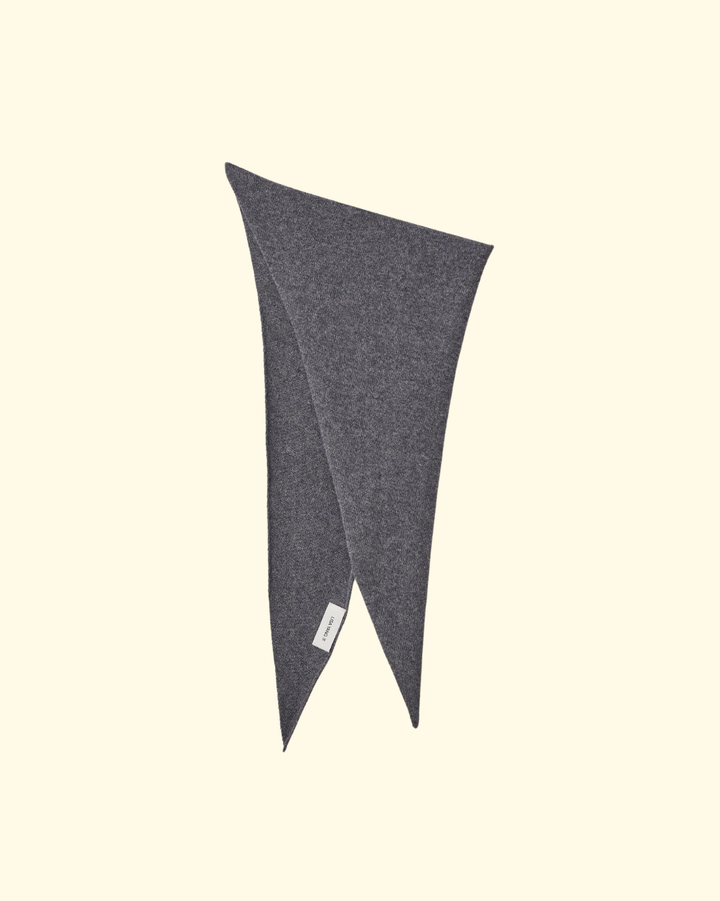 Florianne Scarf | Graphite