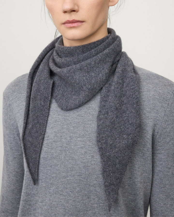 Florianne Scarf | Graphite