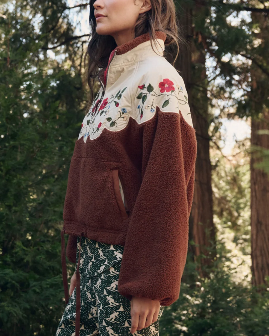 The Plush Wildflower Pullover | Chestnut