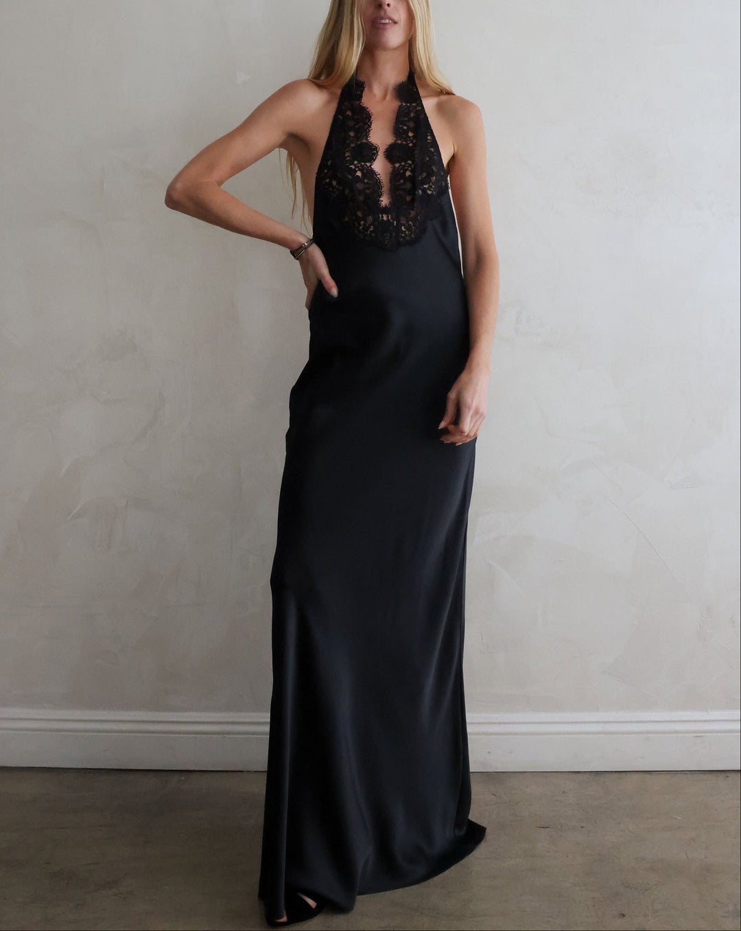 Noemie Lace Halterneck Gown | Black