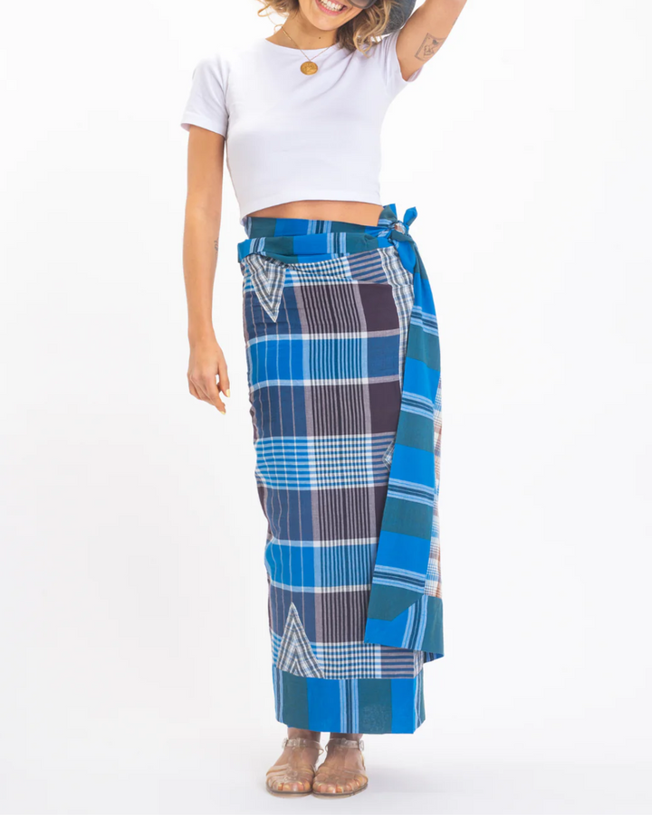Rudra Pareo | Blue