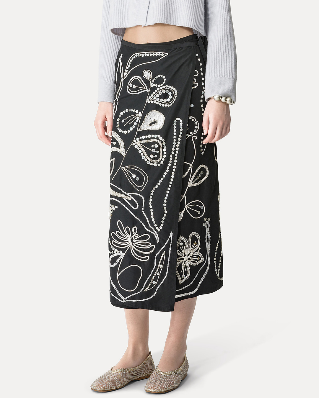 Pearl Embroidery Taffetas Sarong Skirt | Nero