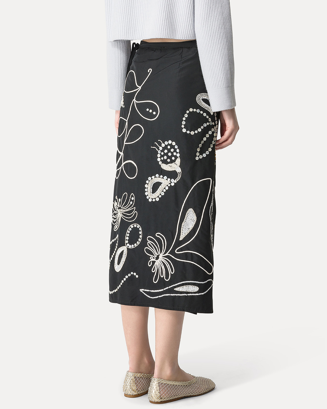 Pearl Embroidery Taffetas Sarong Skirt | Nero