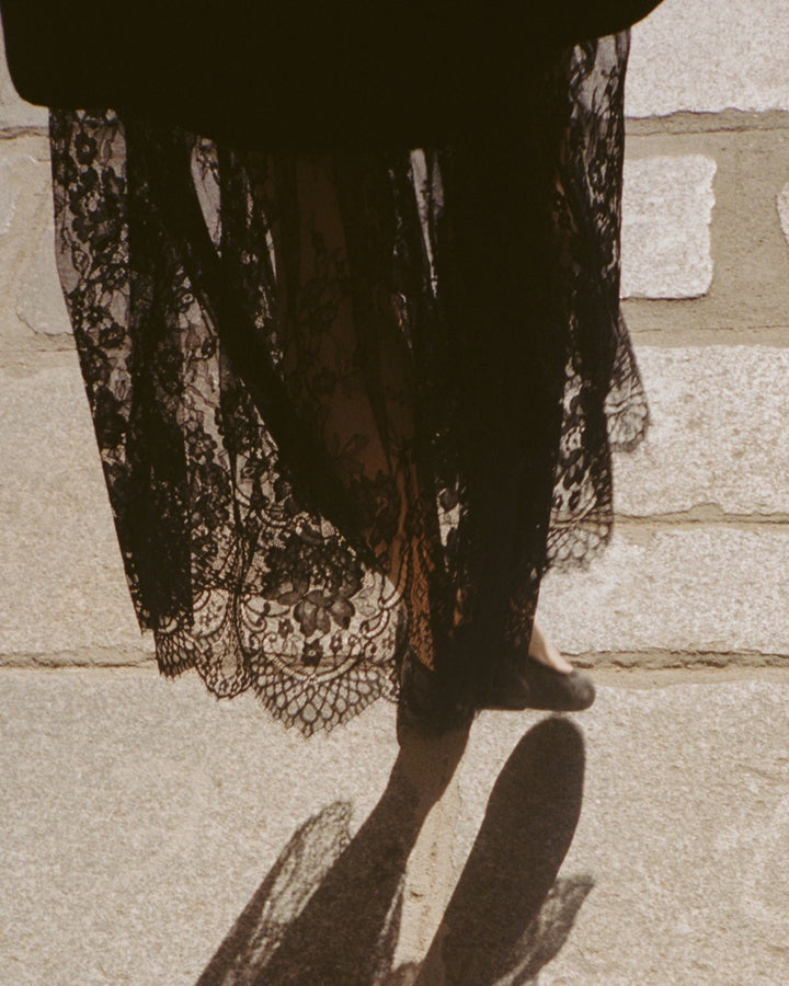 Giorgine Lace Skirt | Black — 4:5 cropped view 05