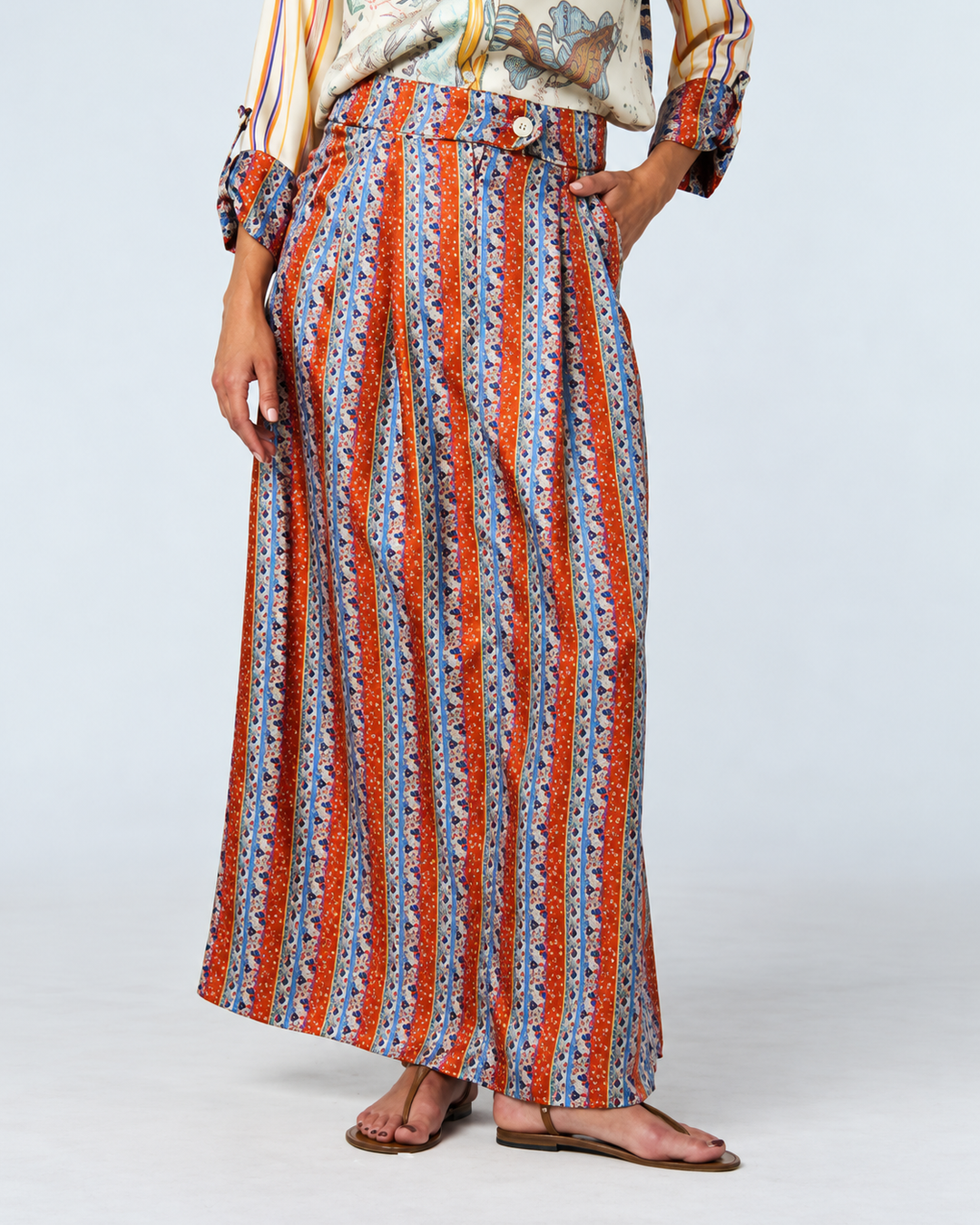 Sole Skirt SE | Lili Orange — enhanced 4:5 crop