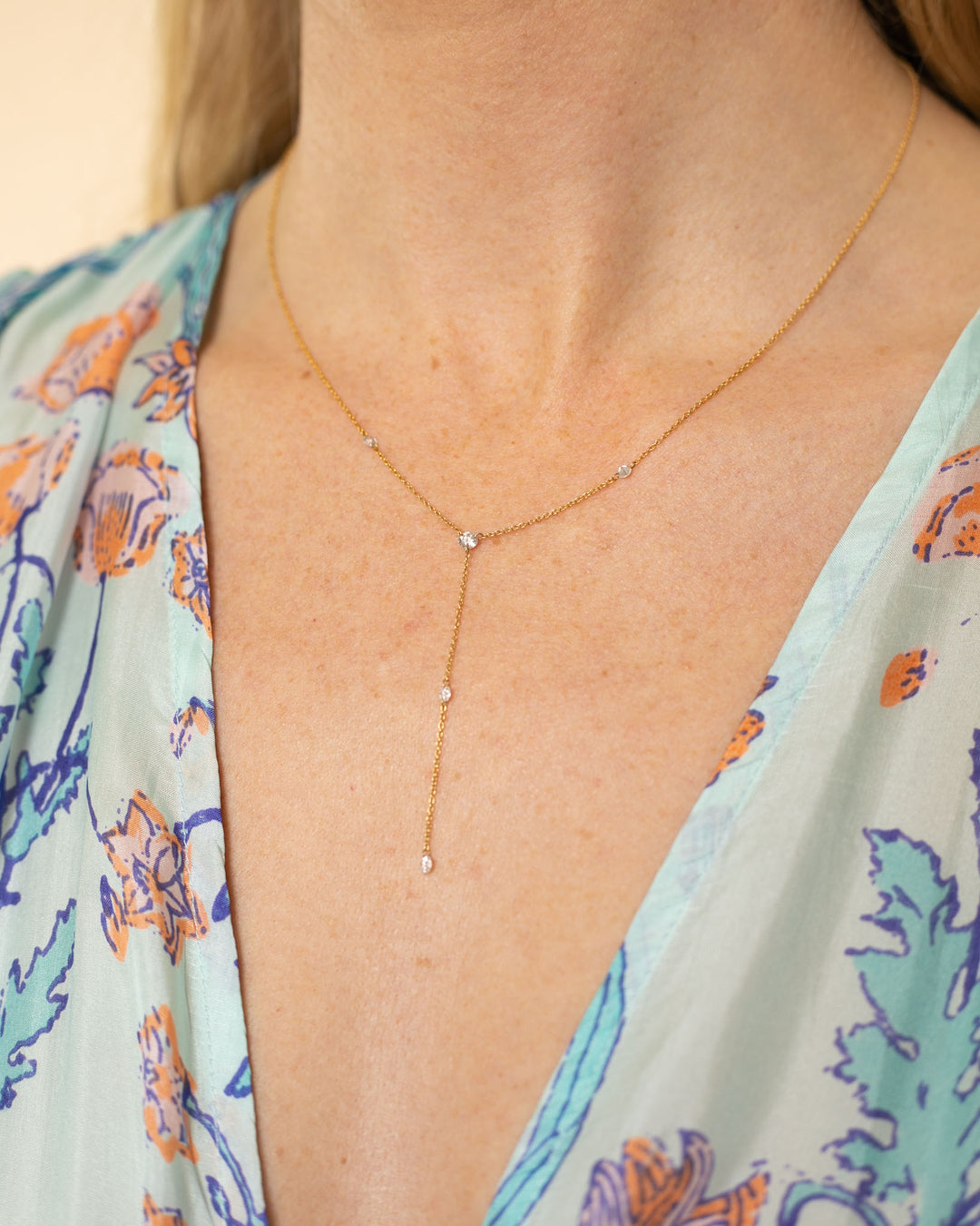 Floating Diamond Lariat | Yellow Gold